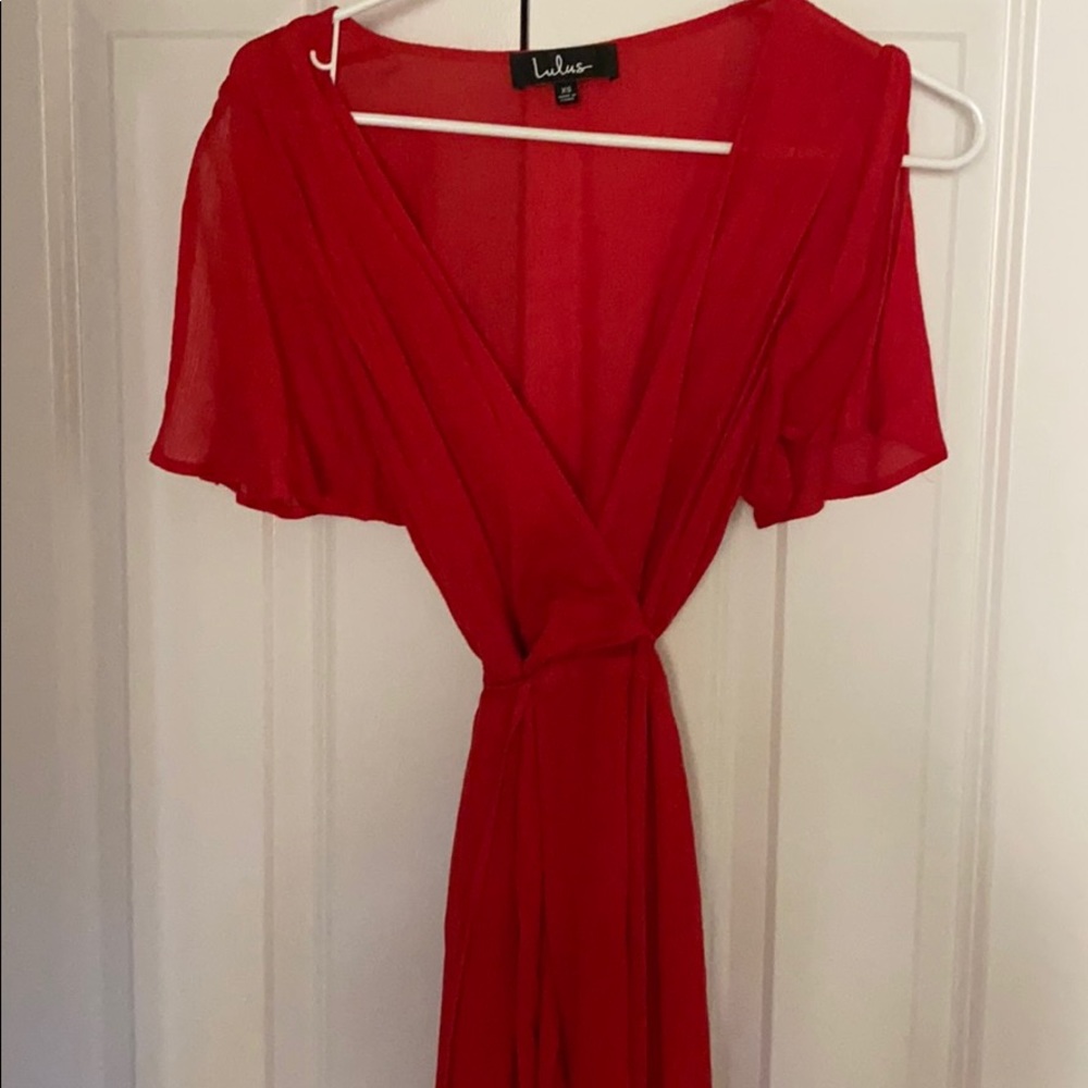 Red short sleeve maxi